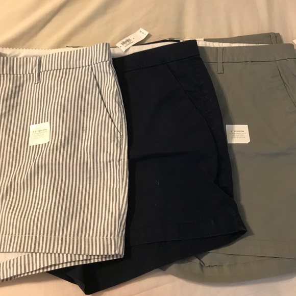 Old Navy Shorts - Picture 2 of 2